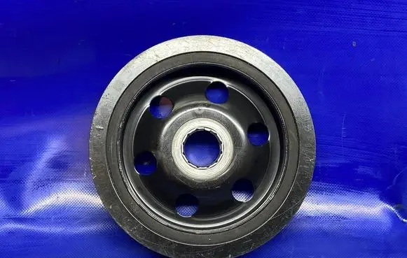 Mercedes-Benz A W176 Crankshaft pulley A2700300503