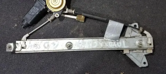 Toyota Camry Sliding door window regulator with motor