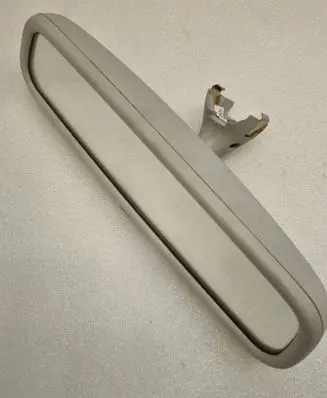 Rear view mirror (interior)