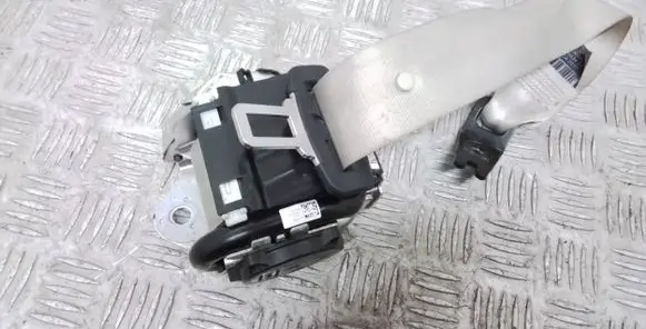 Volvo S90, V90 Rear seatbelt 39836047