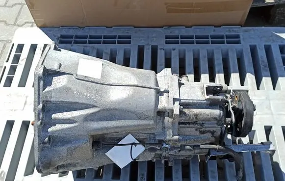 Mercedes-Benz C W203 Manual 6 speed gearbox 716647 R2112610681