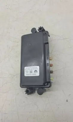 Chrysler Pacifica Other control units/modules 68145215AJ