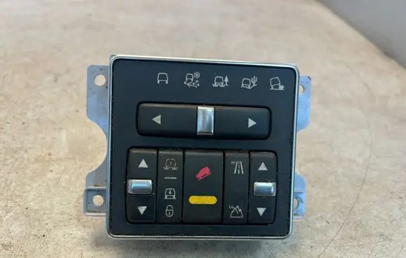 Land Rover Discovery 4 - LR4 Multifunctional control switch/knob CH2214B596AB BH4214D024AB 1304301