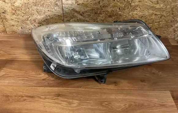 Headlight/headlamp