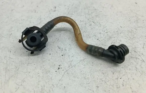 Mercedes-Benz A W168 Fuel line pipe A6680701132 A6680700832 A6680700432