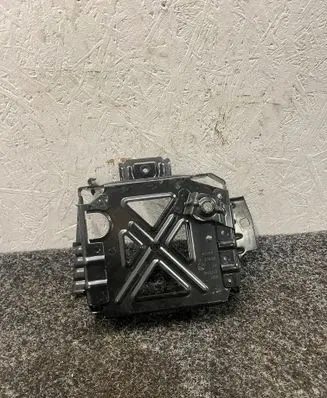 BMW i4 Battery bracket 8778985