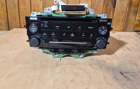 Mazda 6 Radio/CD/DVD/GPS head unit GR4B66DSX CQMM45701A K6021