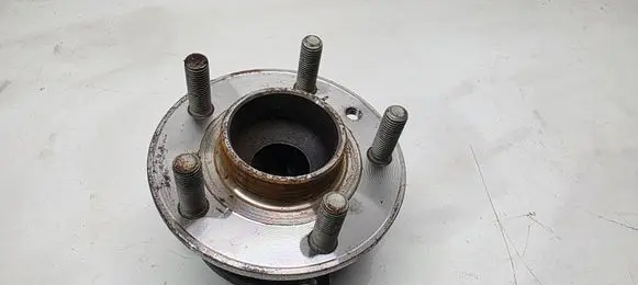 Volvo V40 Cross country Rear wheel ball bearing 31406755