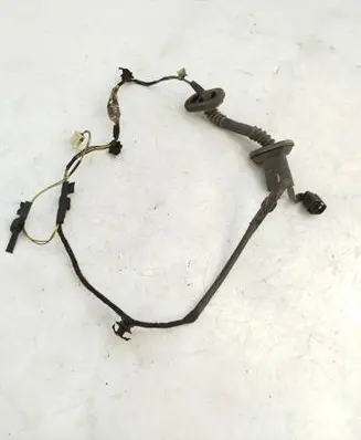 Mitsubishi Colt Rear door wiring loom MN108074