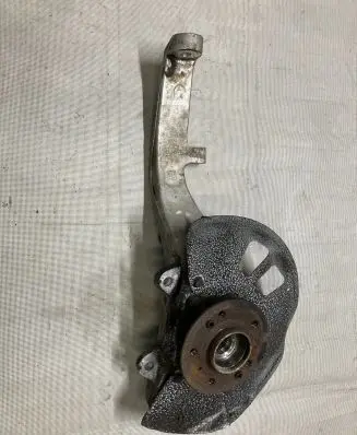 Mercedes-Benz GLE (W166 - C292) Front wheel hub spindle knuckle 16610
