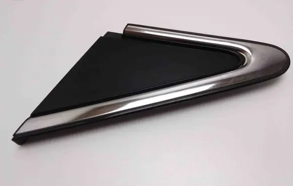 Toyota Avensis T270 Fender grill 6011805020