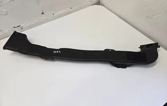 Audi Q8 Cabin air duct channel 4M8819725