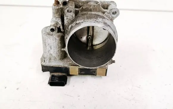 Nissan Juke I F15 Throttle valve