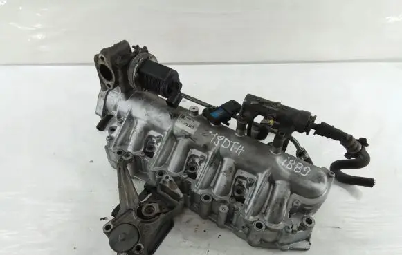 Opel Signum Intake manifold 700373120