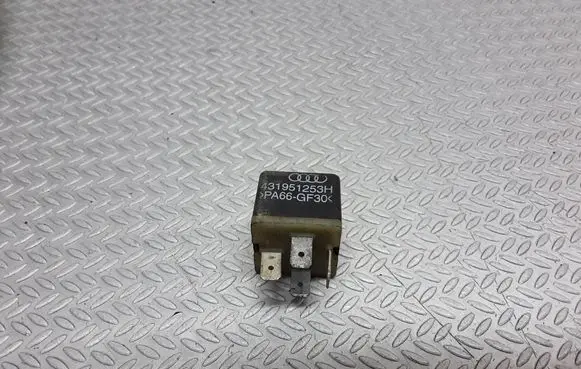 Audi A6 S6 C5 4B Other relay 431951253H