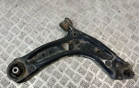 Volkswagen Golf VIII Front lower control arm/wishbone 5WA407152