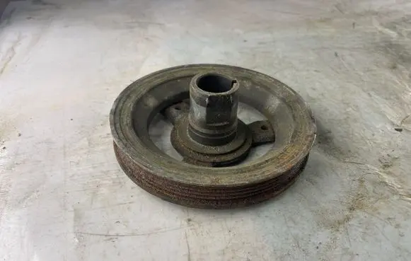 Opel Signum Crankshaft pulley 537123424 FGP537123424