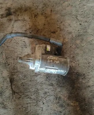 Toyota Avensis T250 Starter motor 281000R021