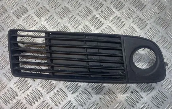 Audi A6 S6 C5 4B Front fog light trim/grill 4B0807682H