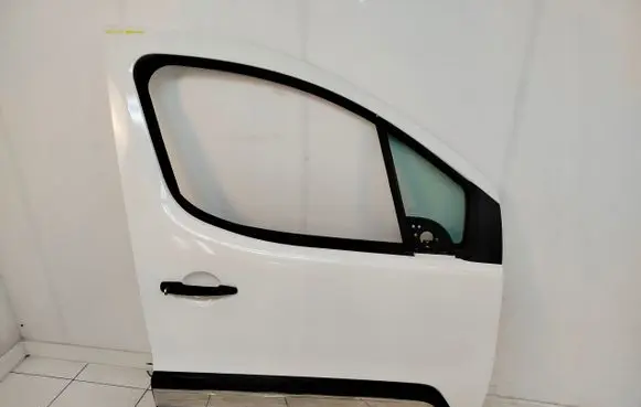 Citroen Berlingo Front door 