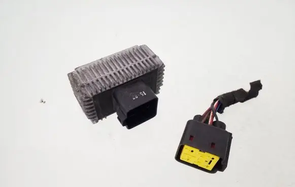 Opel Zafira A Glow plug pre-heat relay 09132691 51299003