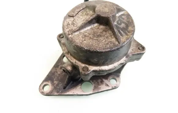 Vacuum pump
