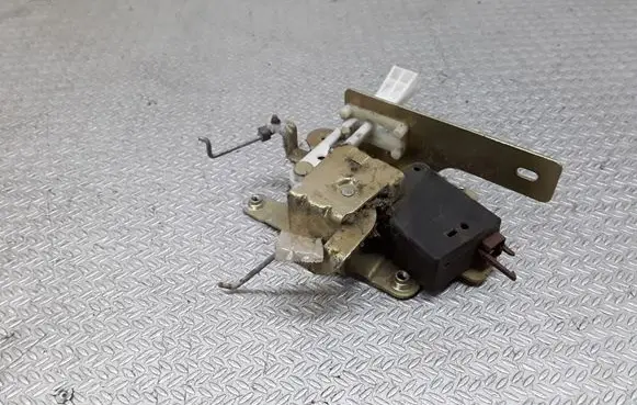 Citroen Berlingo Central locking motor 