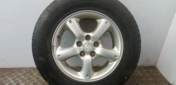R16 alloy rim