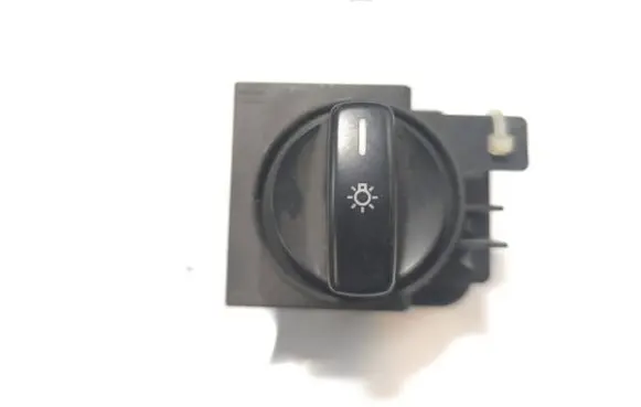 Mercedes-Benz A W169 Light switch 1695451704 32220501 0326868