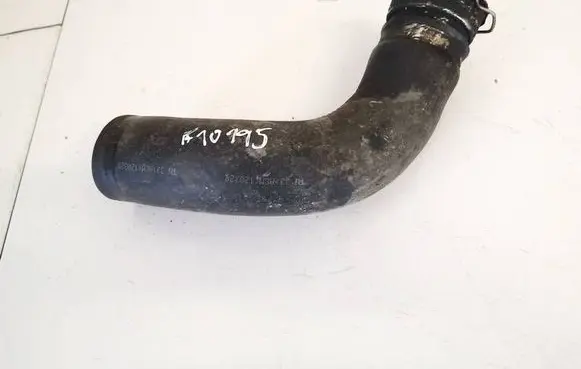 Toyota Avensis T270 Intercooler hose/pipe