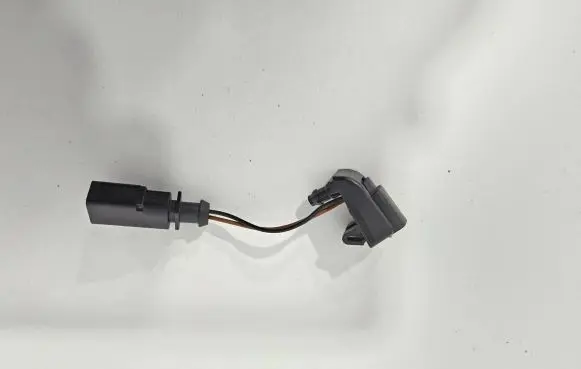 Skoda Kamiq Windshield washer spray nozzle 1Z0955986 1J0973802