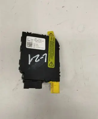 Volkswagen Touran I Steering angle sensor 1K0953549AF 05113513 01020051790018