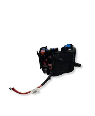 Renault Trafic III (X82) Fuse module 243503708R 93452999