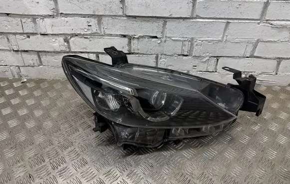 Mazda 6 Headlight/headlamp GMH351031G