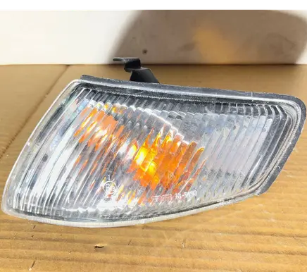 Mazda 626 Front indicator light 185490B