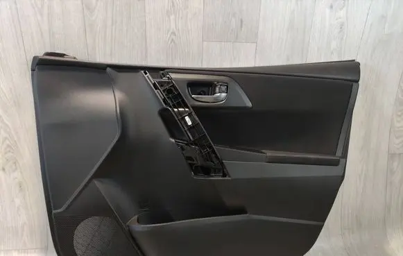 Toyota Auris E180 Front door card panel trim 6777702300xycarewa