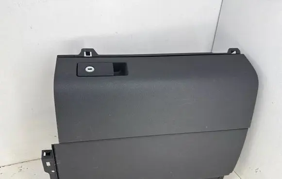 Volkswagen Touran I Glove box 1T1857101A 1T1857097C