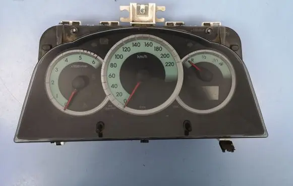 Toyota Corolla Verso AR10 Speedometer (instrument cluster) 838000F060L