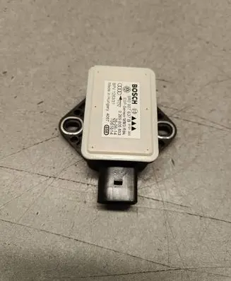 Audi A4 S4 B8 8K ESP acceleration yaw rate sensor 8R0907637B 7061614 0265005853