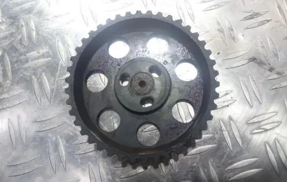 Volvo S40, V40 Camshaft pulley/ VANOS 