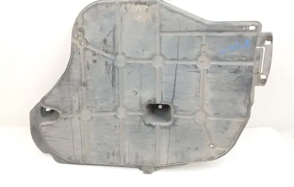 Maserati Ghibli Engine splash shield/under tray 6700092380 35370 D10PFSF