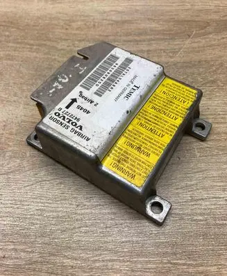 Volvo S70 V70 V70 XC Airbag control unit/module 9472727D