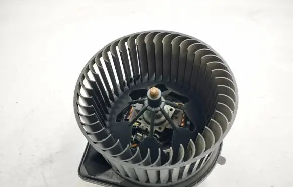 Mini Cooper Countryman R60 Heater fan/blower 990404M 34226449 0323239