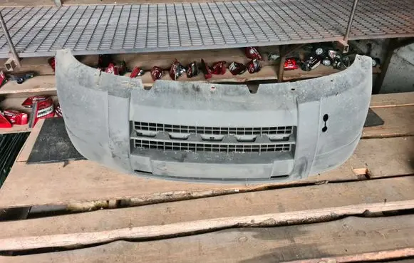 Peugeot Partner Front bumper