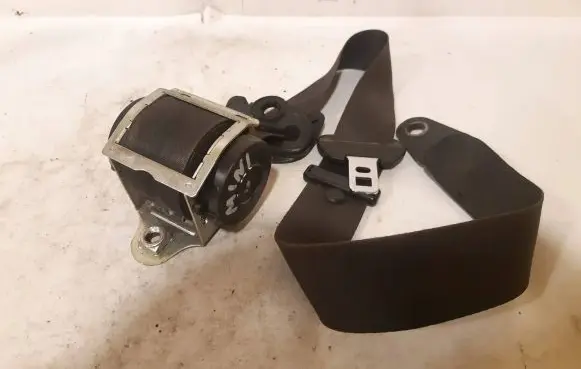 Mini One - Cooper R50 - 53 Front seatbelt 601028900
