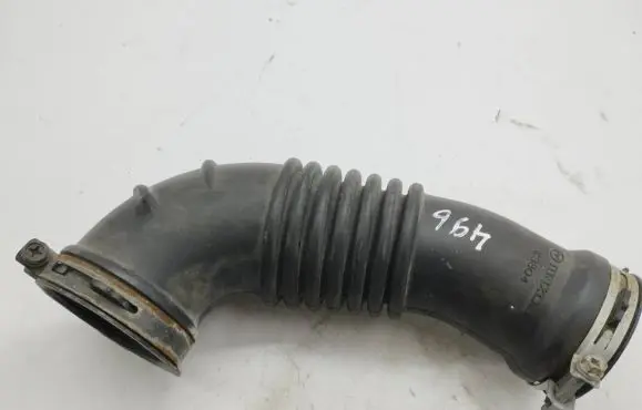 Mazda CX-7 Air intake hose/pipe R2AX13221 K3804
