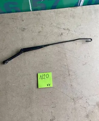 Audi A4 S4 B5 8D Front wiper blade arm 8D1955407A