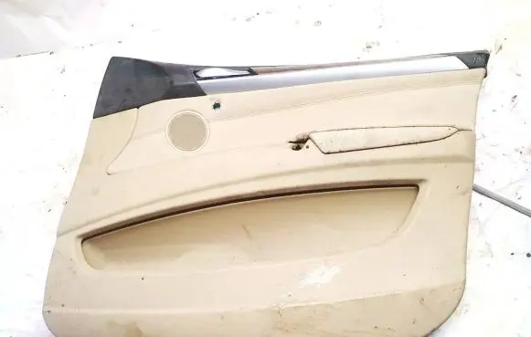 BMW X5 E70 Front door card panel trim 70w300801 70p3084-03