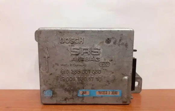 Mercedes-Benz E W124 Airbag control unit/module 4144 0048201710