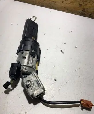 Peugeot 407 Ignition lock 9663123280